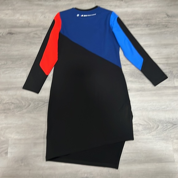 Puma asymmetrical dress - Picture 4 of 4